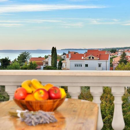 Apartments And A Room Ina Ζαντάρ Δωμάτιο φωτογραφία