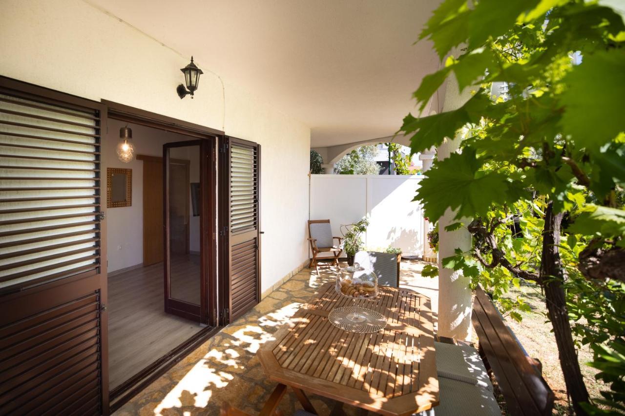 Apartments And A Room Ina Ζαντάρ Εξωτερικό φωτογραφία