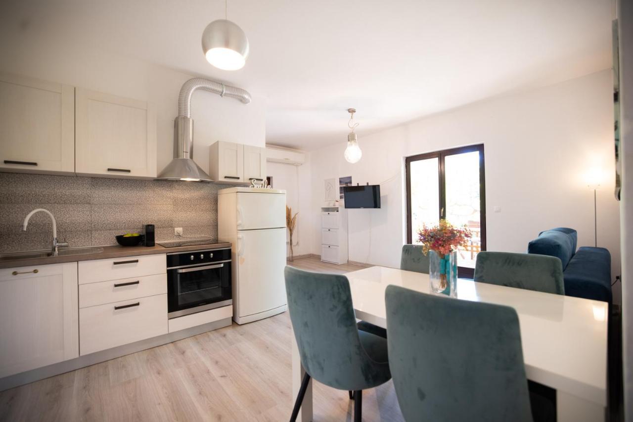 Apartments And A Room Ina Ζαντάρ Εξωτερικό φωτογραφία