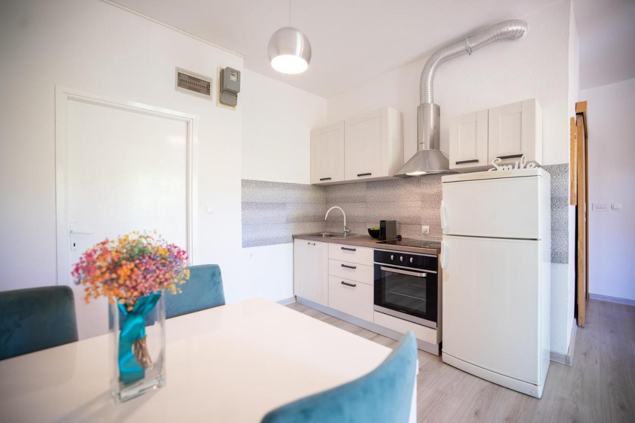 Apartments And A Room Ina Ζαντάρ Εξωτερικό φωτογραφία