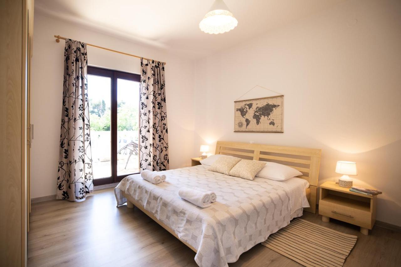 Apartments And A Room Ina Ζαντάρ Εξωτερικό φωτογραφία