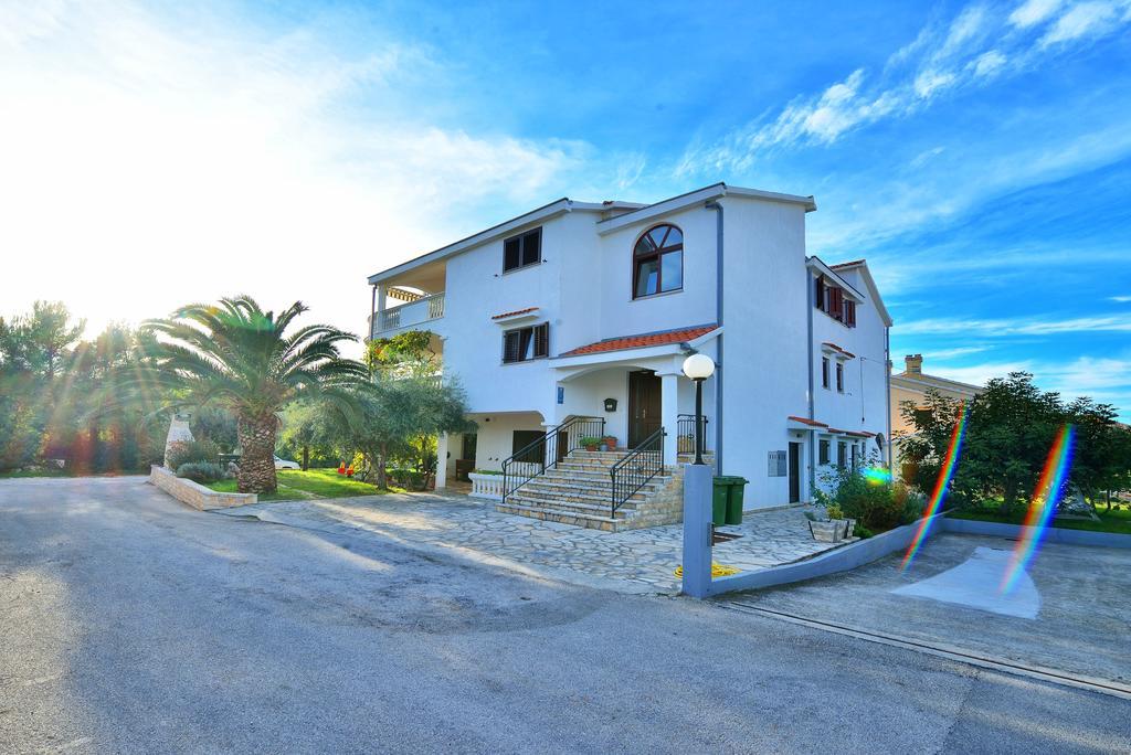 Apartments And A Room Ina Ζαντάρ Εξωτερικό φωτογραφία