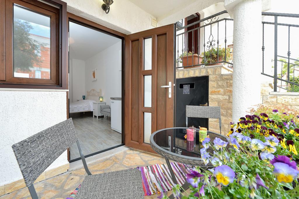Apartments And A Room Ina Ζαντάρ Εξωτερικό φωτογραφία